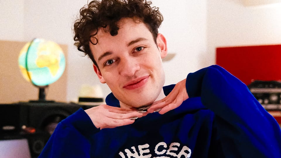 Nemo singt für die Schweiz am Eurovision Song Contest in Malmö ...