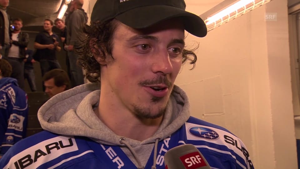 SportClip Eishockey Roman Wick im Interview Play SRF