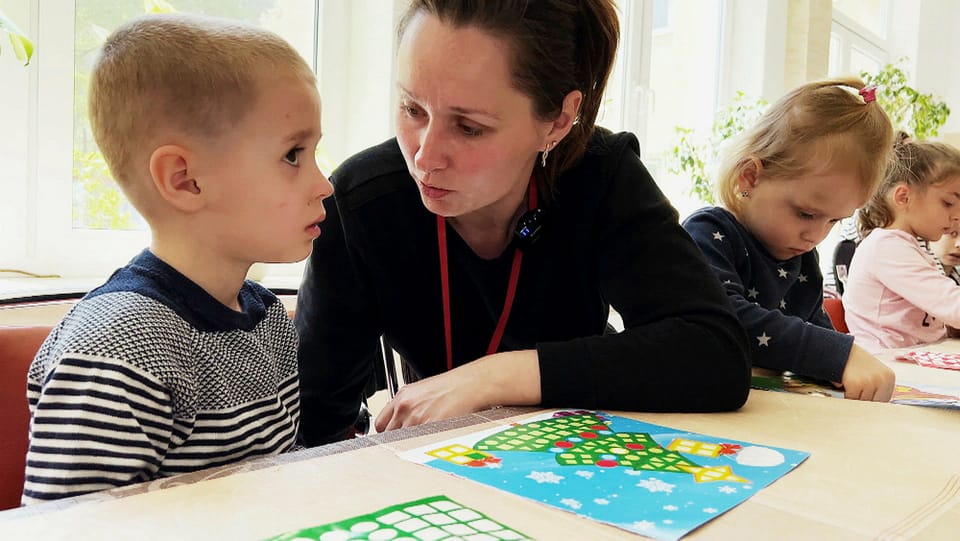 mitenand - Polen – Unterstützung für Geflüchtete aus der Ukraine - Play SRF