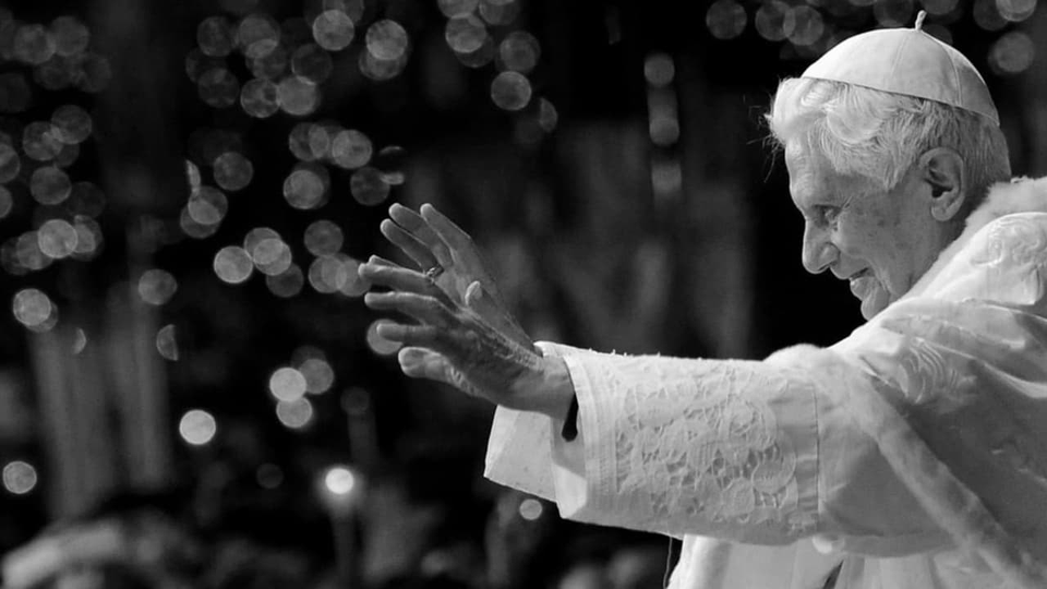 Papa Benedetg XVI. – Joseph Ratzinger è mort – in necrolog