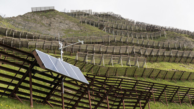 Plans da solar en truclet per St. Antönien