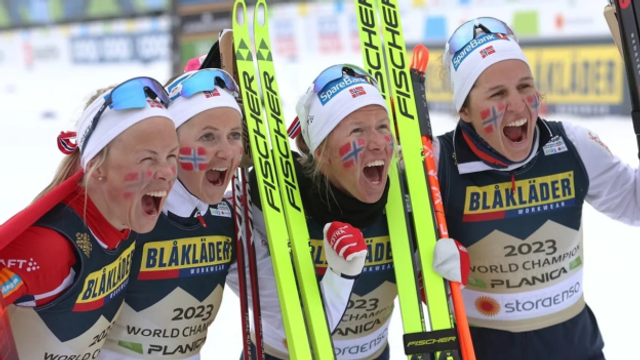 Trumpada per las Svizras en la staffetta a Planica