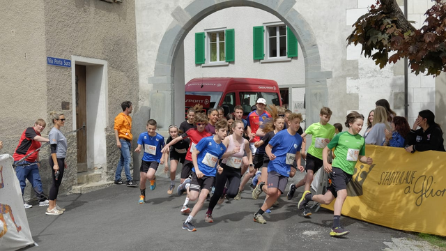 Per tadlar: Städtlilauf a Glion
