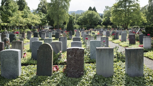 Die Letzte Ruhe Stirbt Der Grabstein Aus Radio Srf 1 Srf