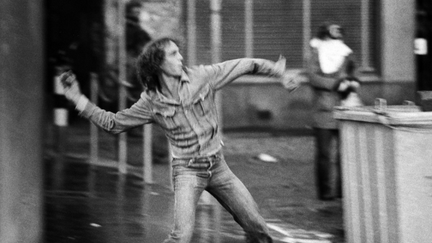 Zuri Brannt Die Jugendunruhen Von 1980 Radio Play Srf