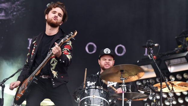 Blutig Royal Blood Live Vom Gurten Und Ac Dc If You Want Blood Radio Play Srf