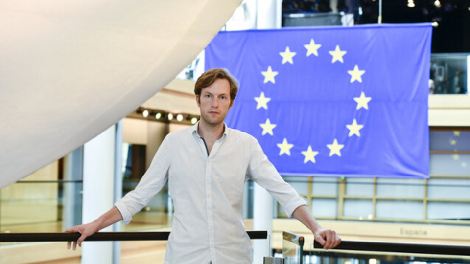 Damian Boeselager: Der einzige Pan-Europäer im EU-Parlament