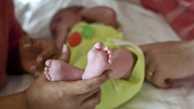 Aus dem Archiv: Bundesgericht bestätigt Praxis zu Leihmutterschaft