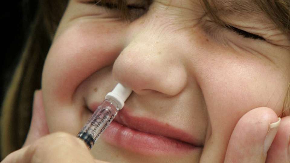Corona-Impfung: Hoffnung auf Nasenspray