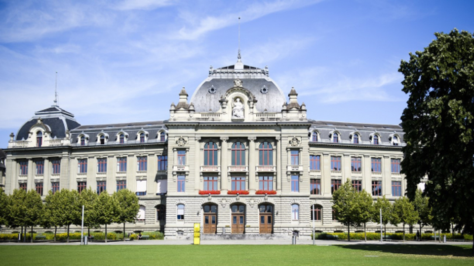 Schweizer Universitäten: unzumutbare Arbeitsbedingungen?